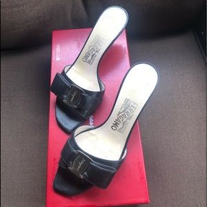 Salvatore Ferragamo Kitten Heal